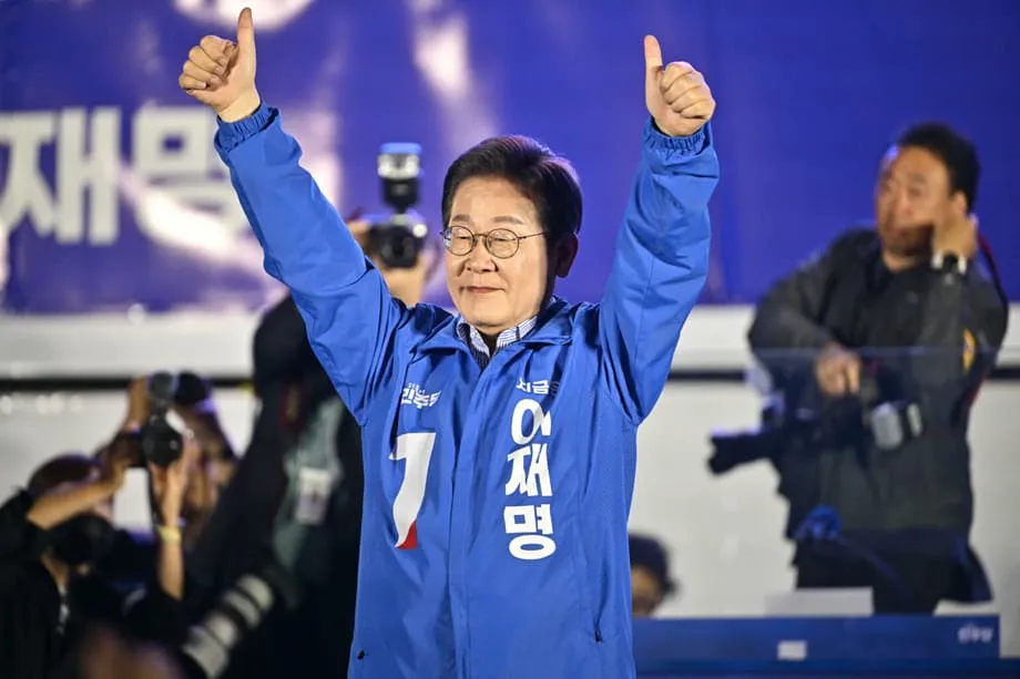 Lee Jae-myung's rise from poverty to brink of South Korean presidency ...