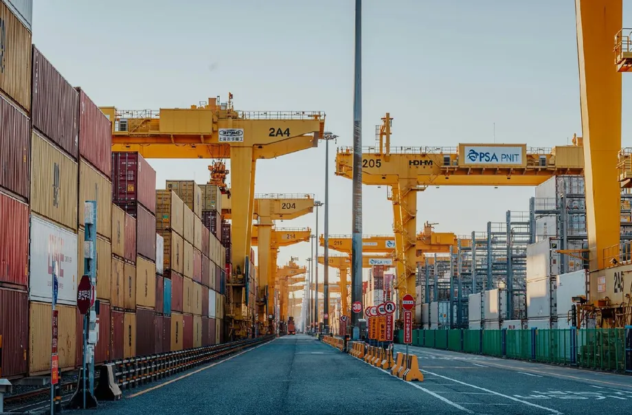Imported Equipment Dominates South Korea's New Ports as Security and Industry Concerns Grow