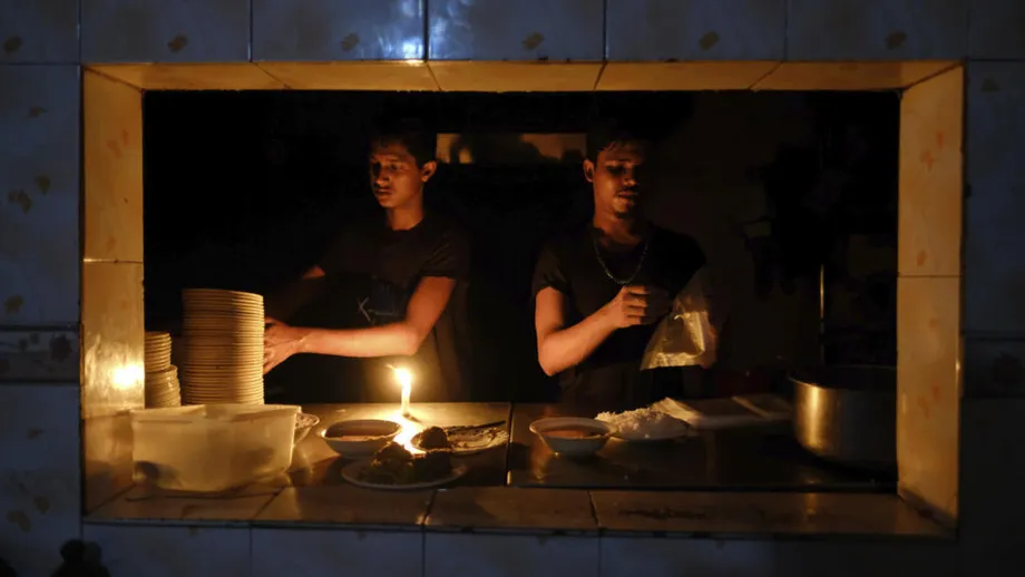 Bangladesh Grid Failure Cuts Generation by 5,370MW, Disrupting Dhaka and Chattogram